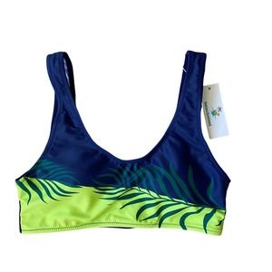 New Beachsissi Swimsuit Bikini Top Size M Removeable Pads NWT ER124